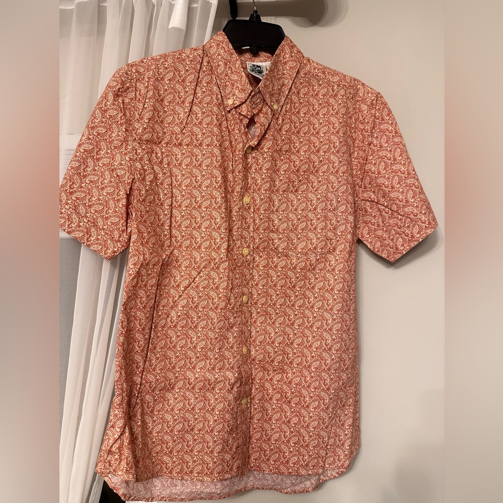 Men's Short-Sleeve Paisley Button-Down Shirt - Rust